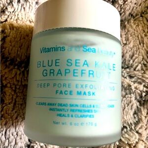 Blue Sea Kale Grapefruit Face Mask
